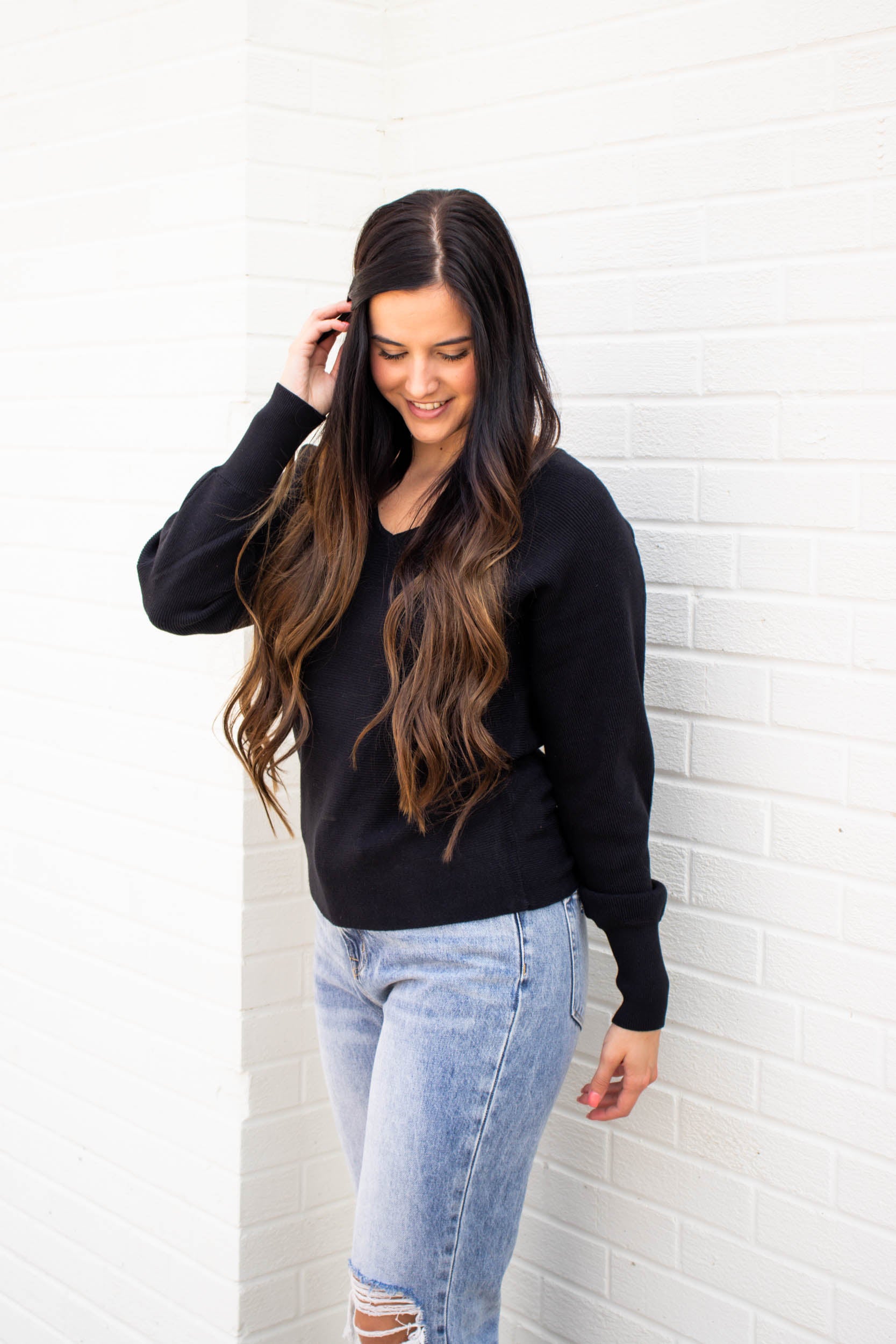 Britt V-Neck Sweater | Black