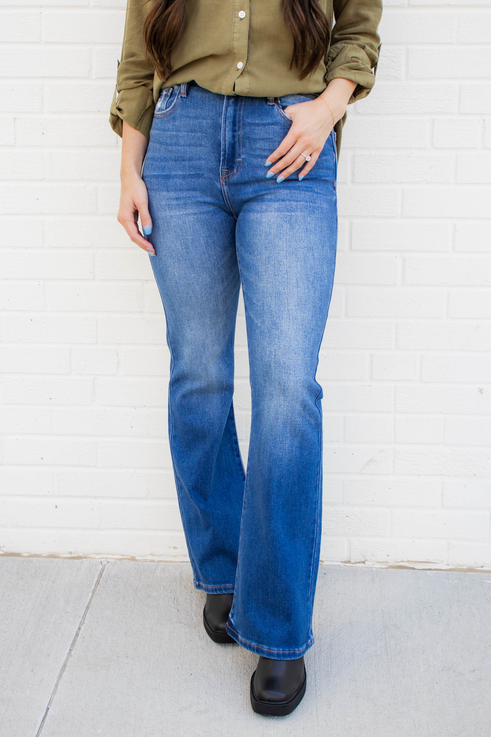Happi High Rise Flare Jeans | Medium Dark
