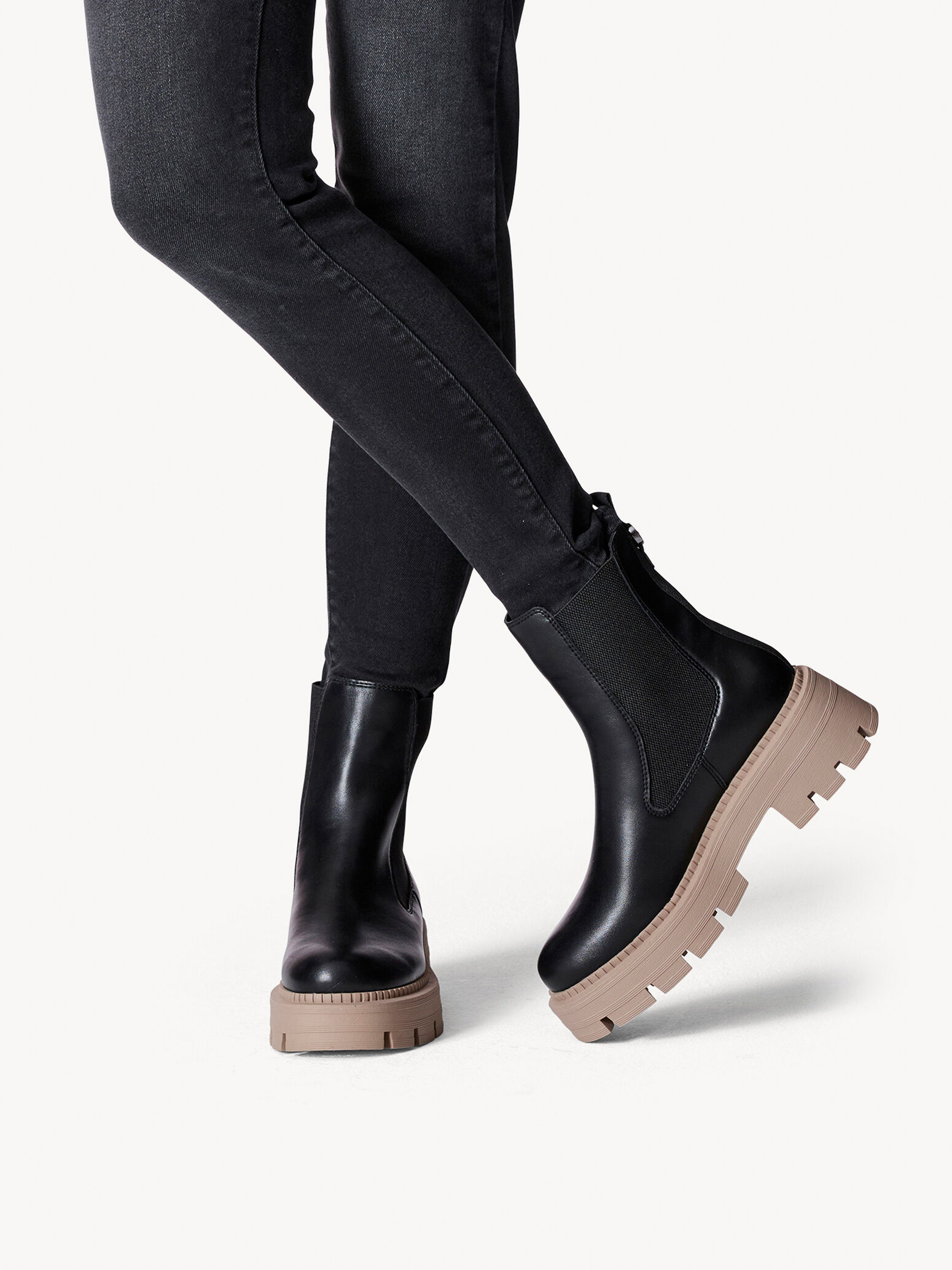 Chelsea Boot - Black