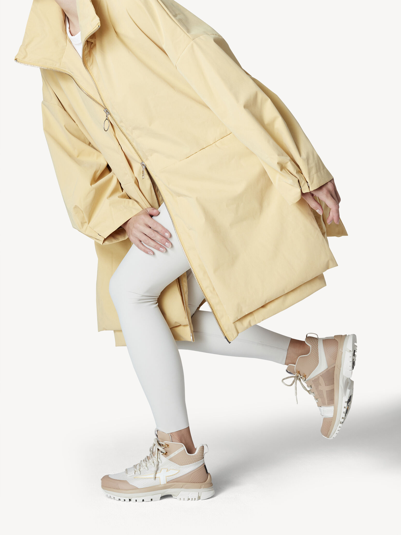 Gore-Tex Hiking Shoe H-2770 - Beige