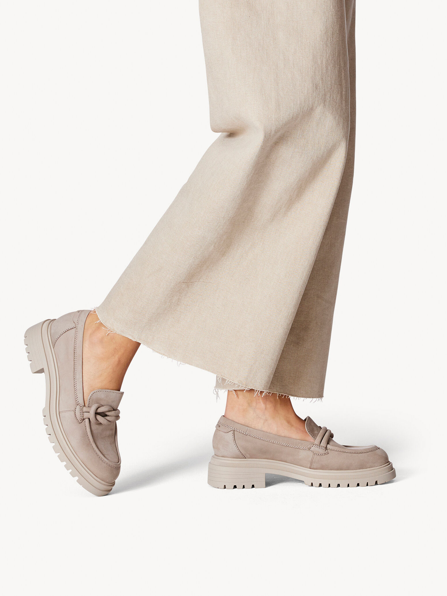 Leather Slipper - Beige