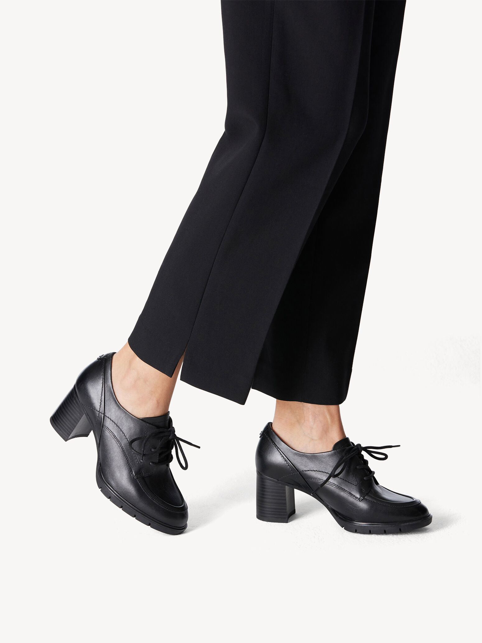 Leather Trotteur - Black