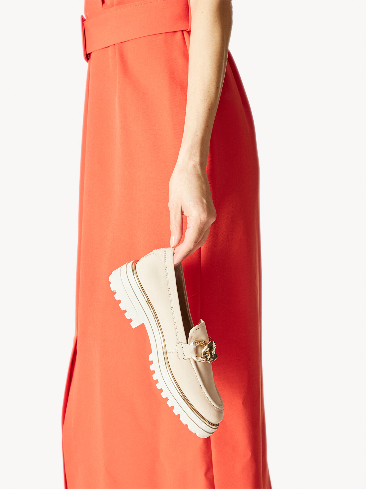 Leather Slipper - Beige