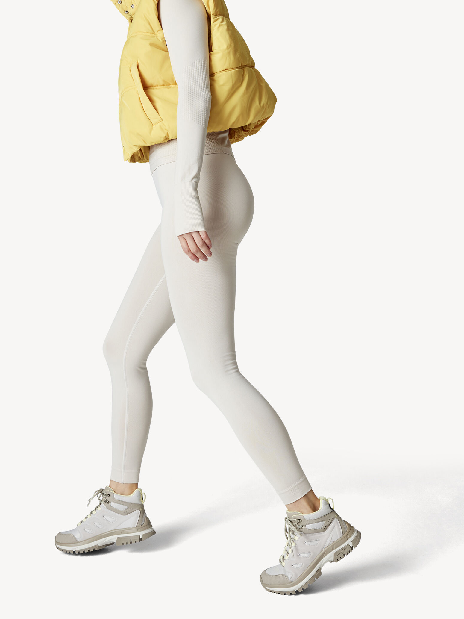 Gore-Tex Hiking Shoe H-2655 - Beige