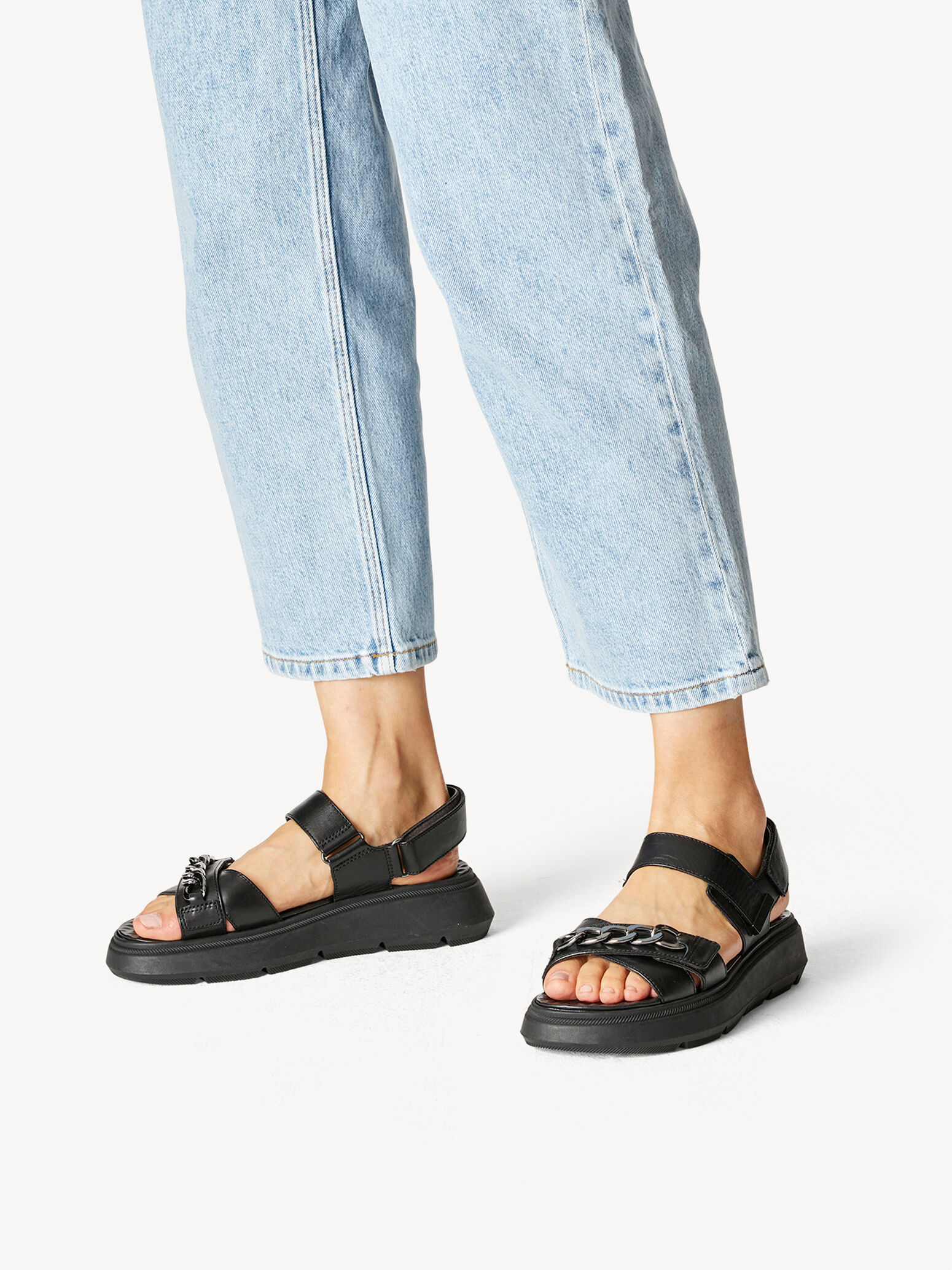 Leather Heeled Sandal - Black