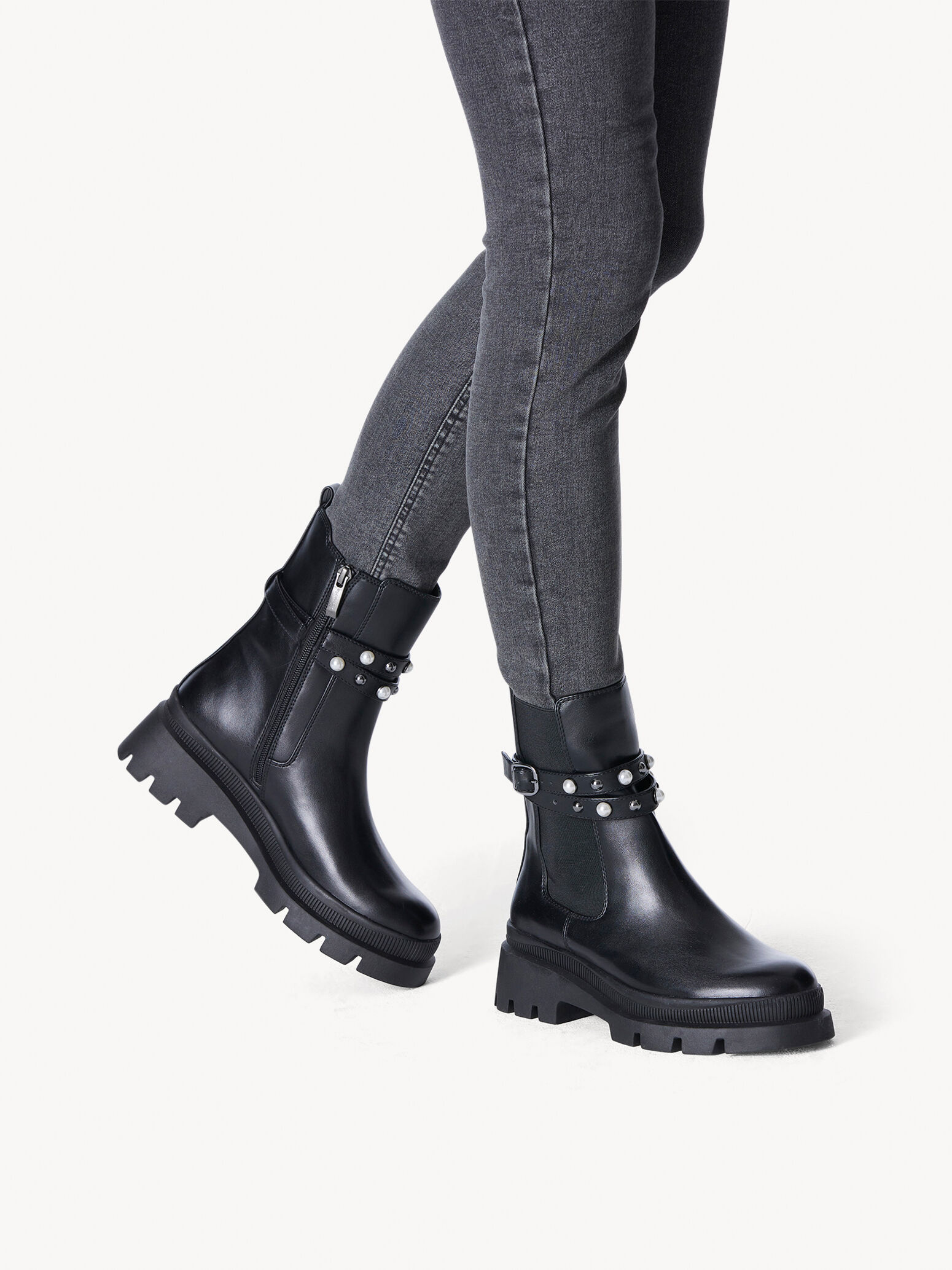 Chelsea Boot - Black