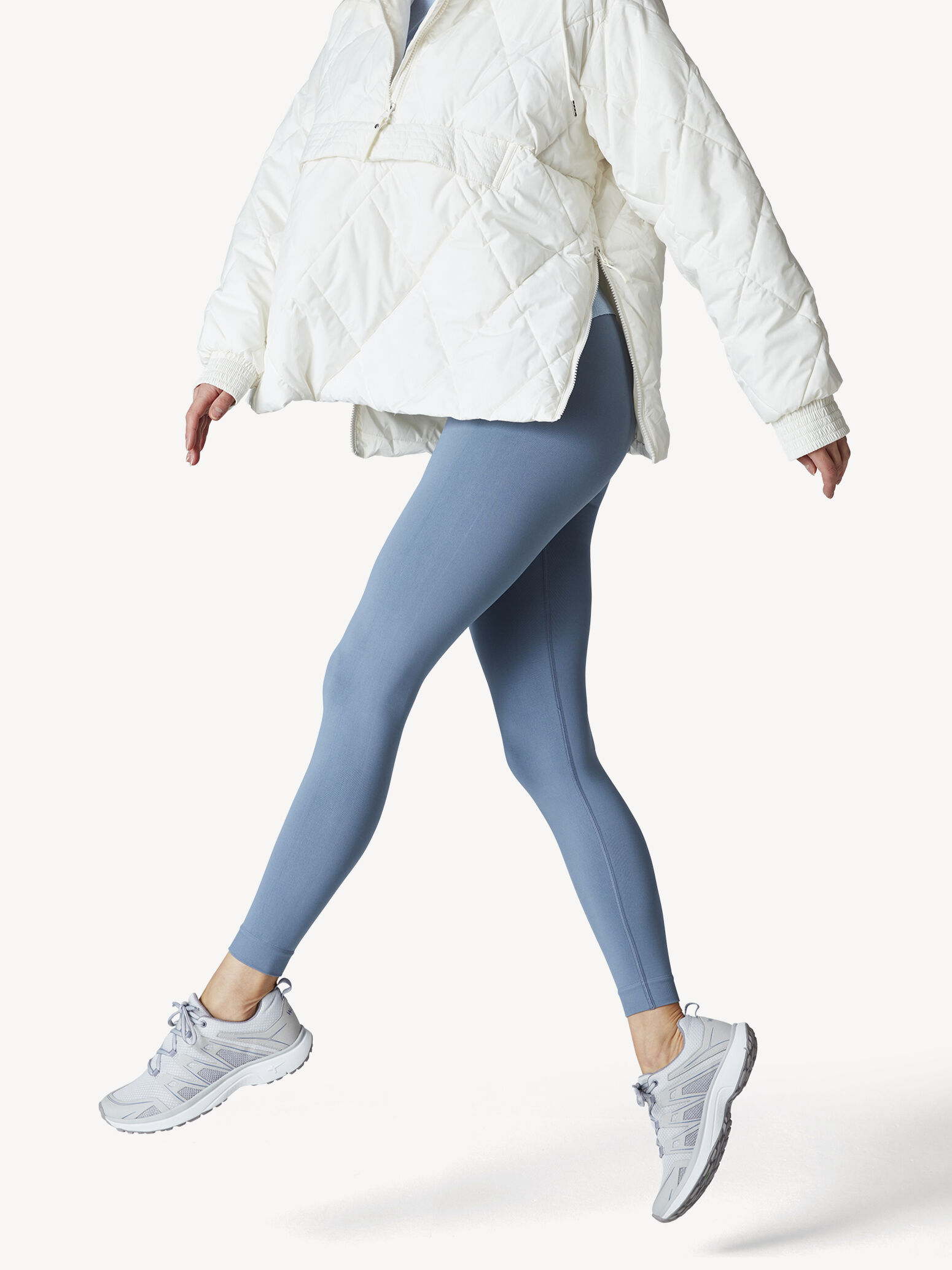 Hiking Shoe W-0386 - White