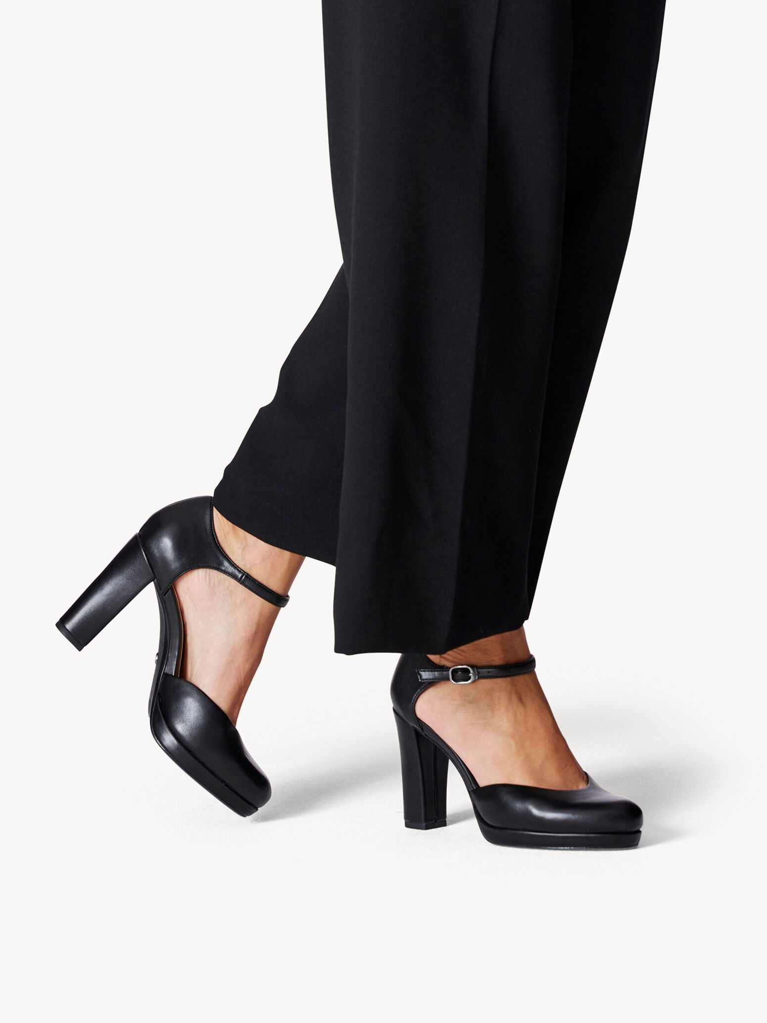 Pumps - Black