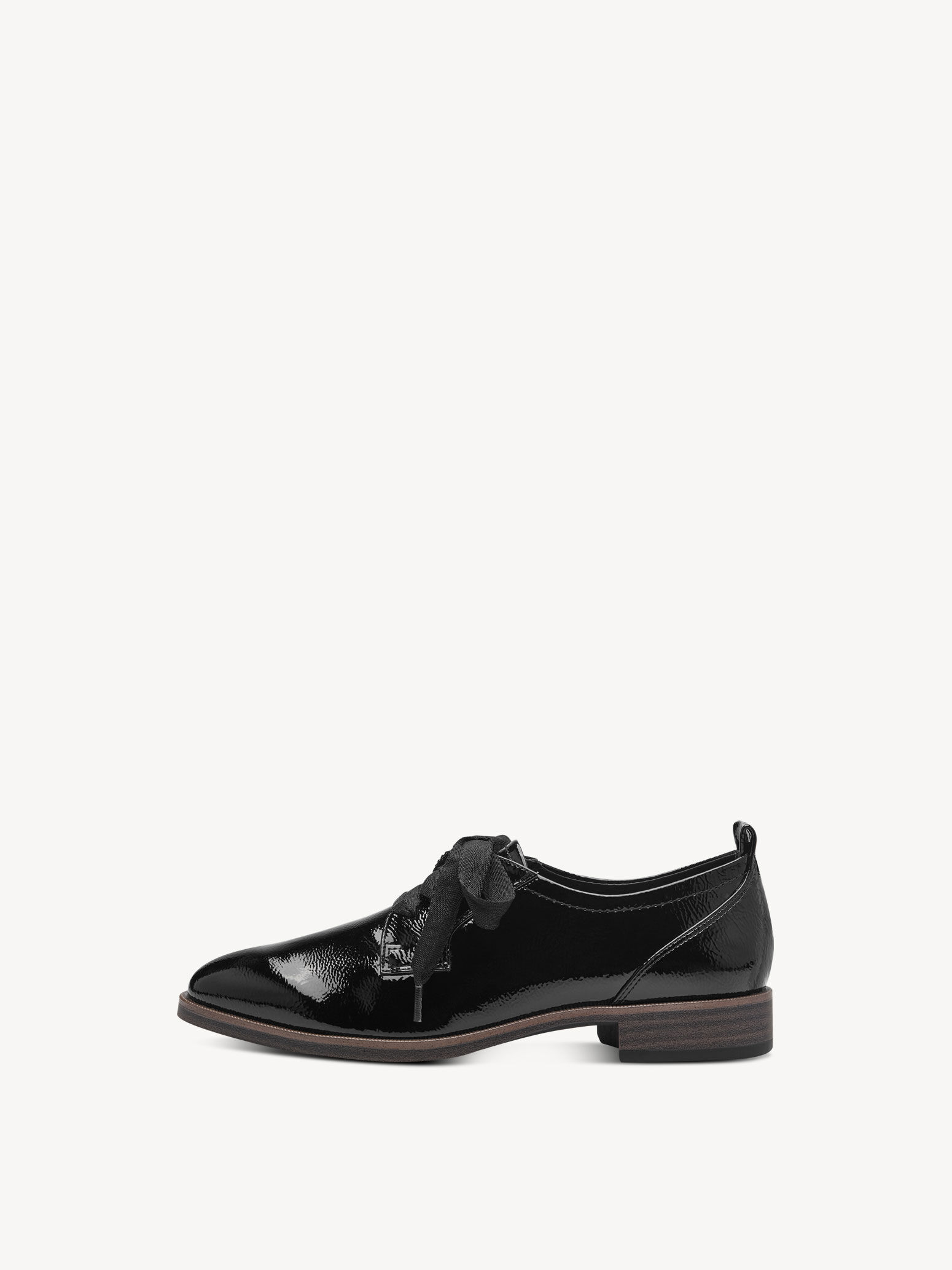 Low Shoes - Black