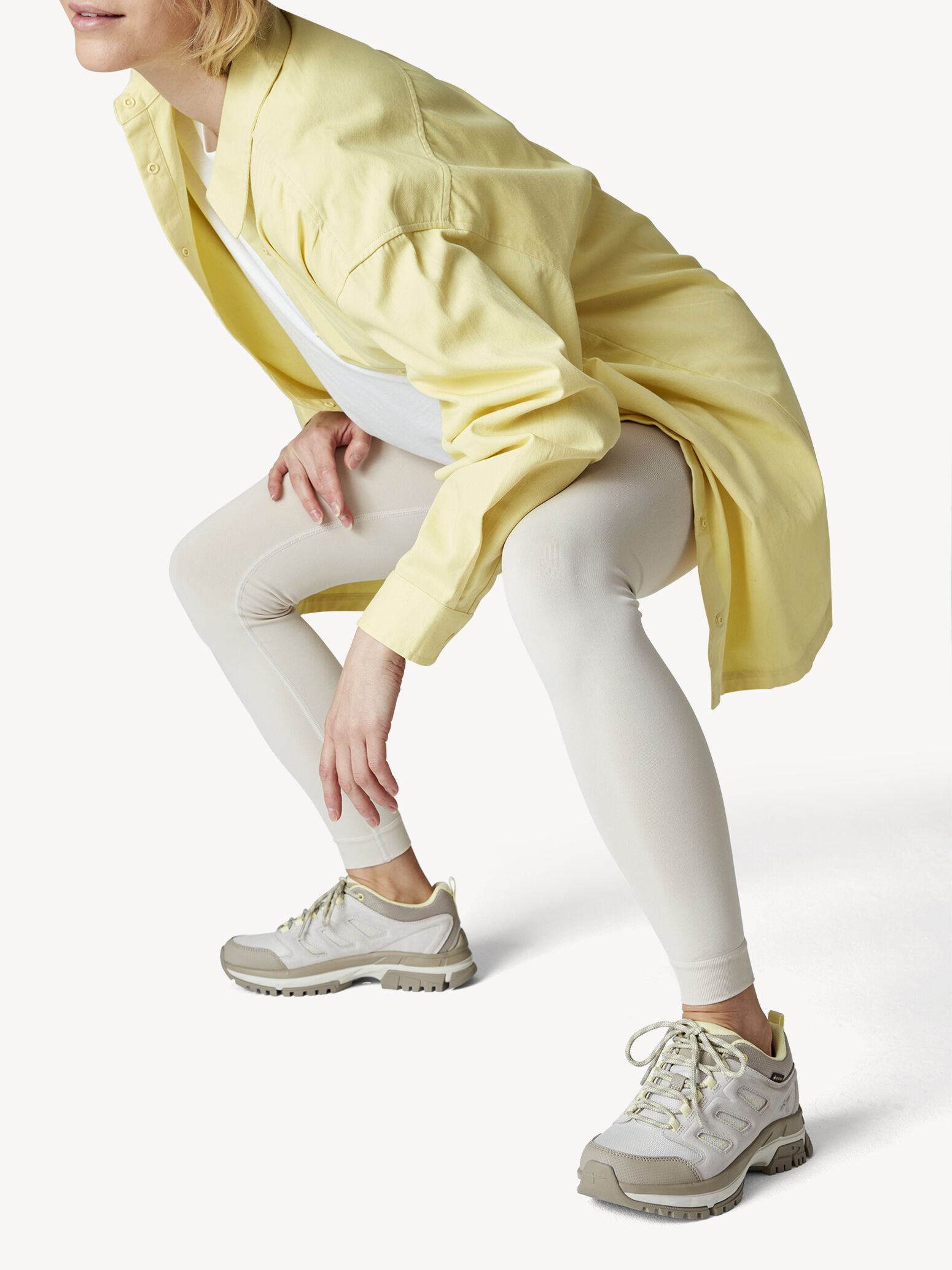 Gore-Tex Hiking Shoe H-2655 - Beige