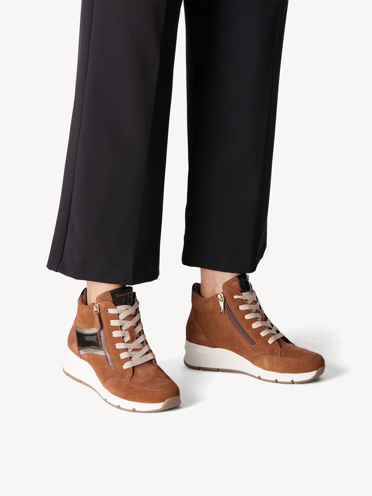 Leather Sneaker - Brown
