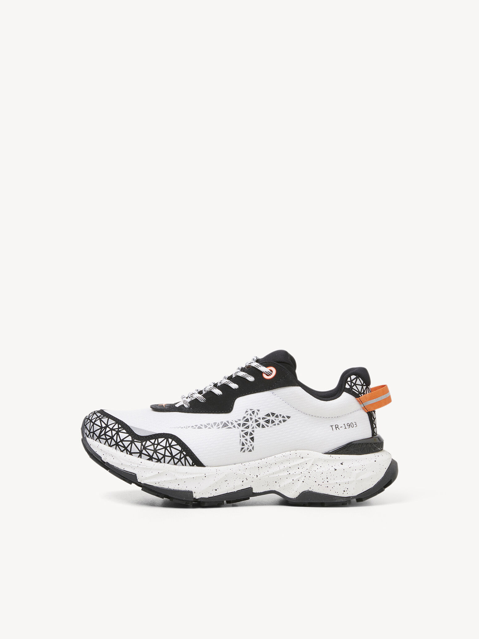 Hiking Shoe Tr-1903 - White