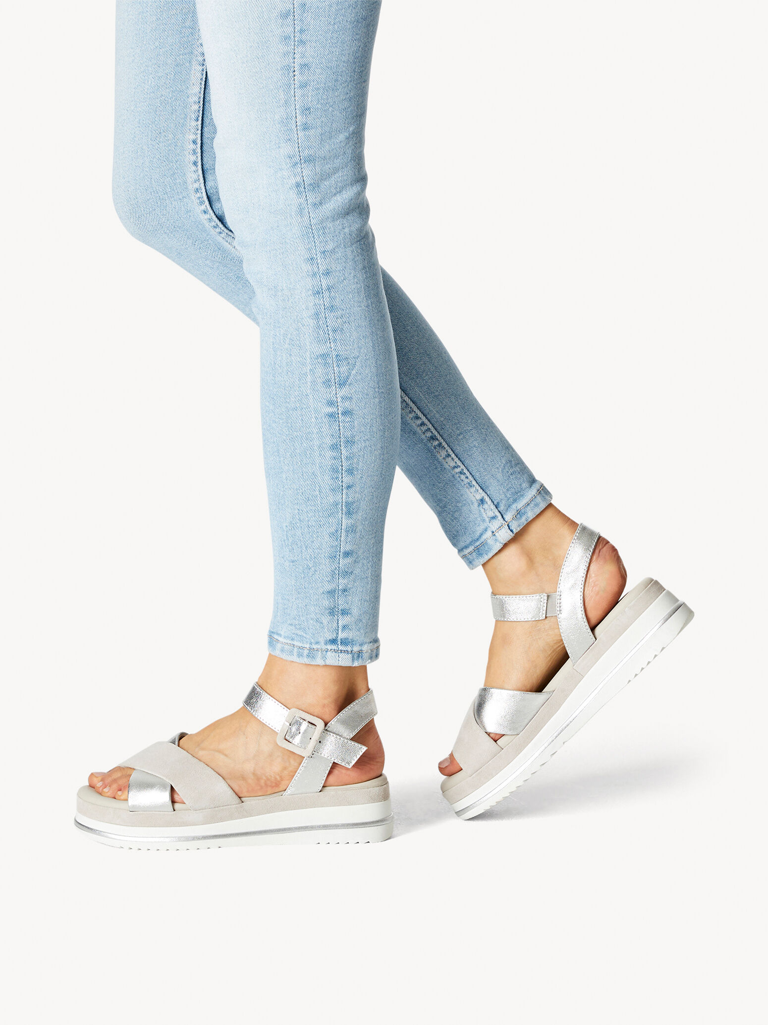 Leather Sandal - Metallic