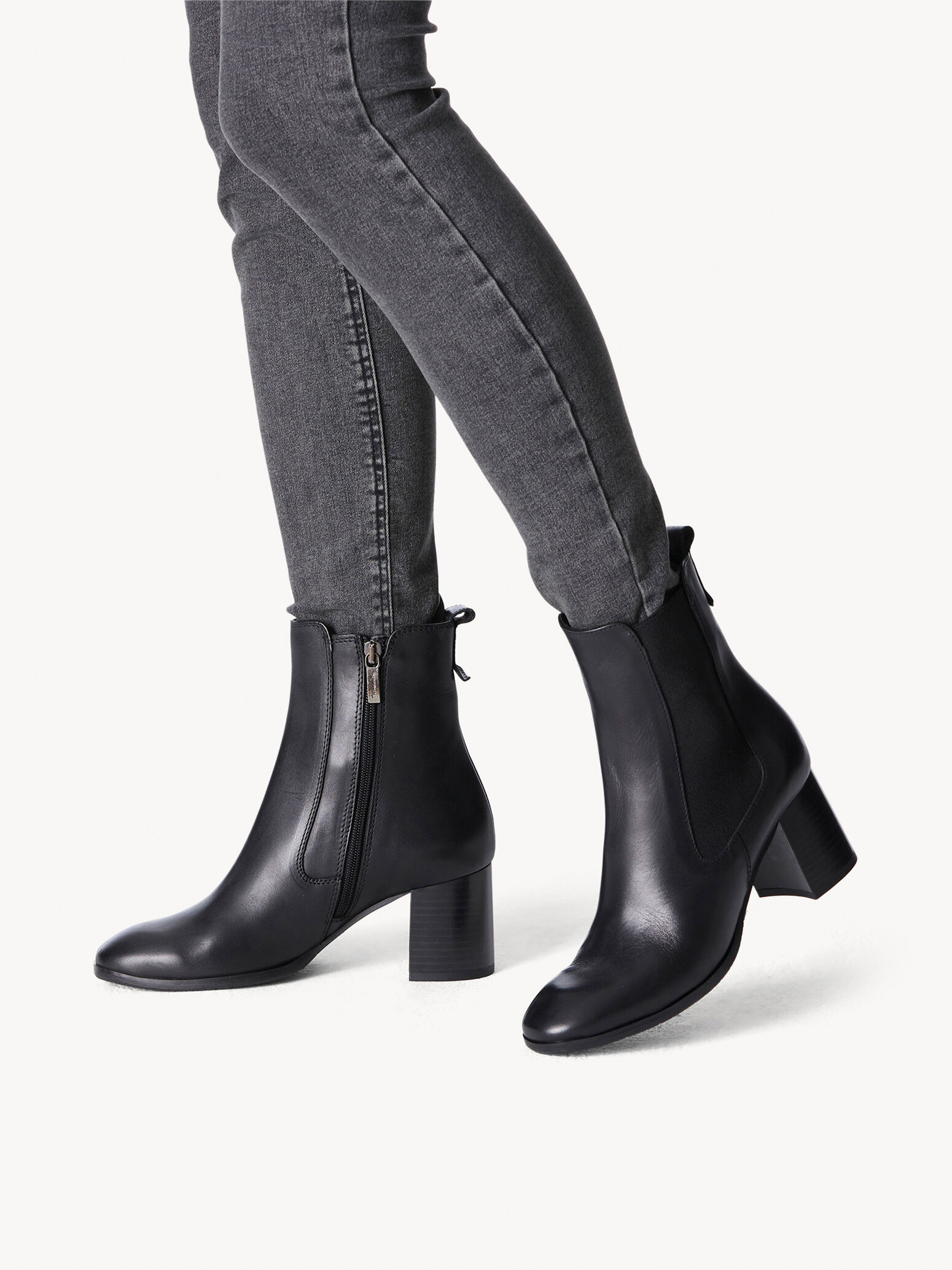 Leather Chelsea Boot - Black