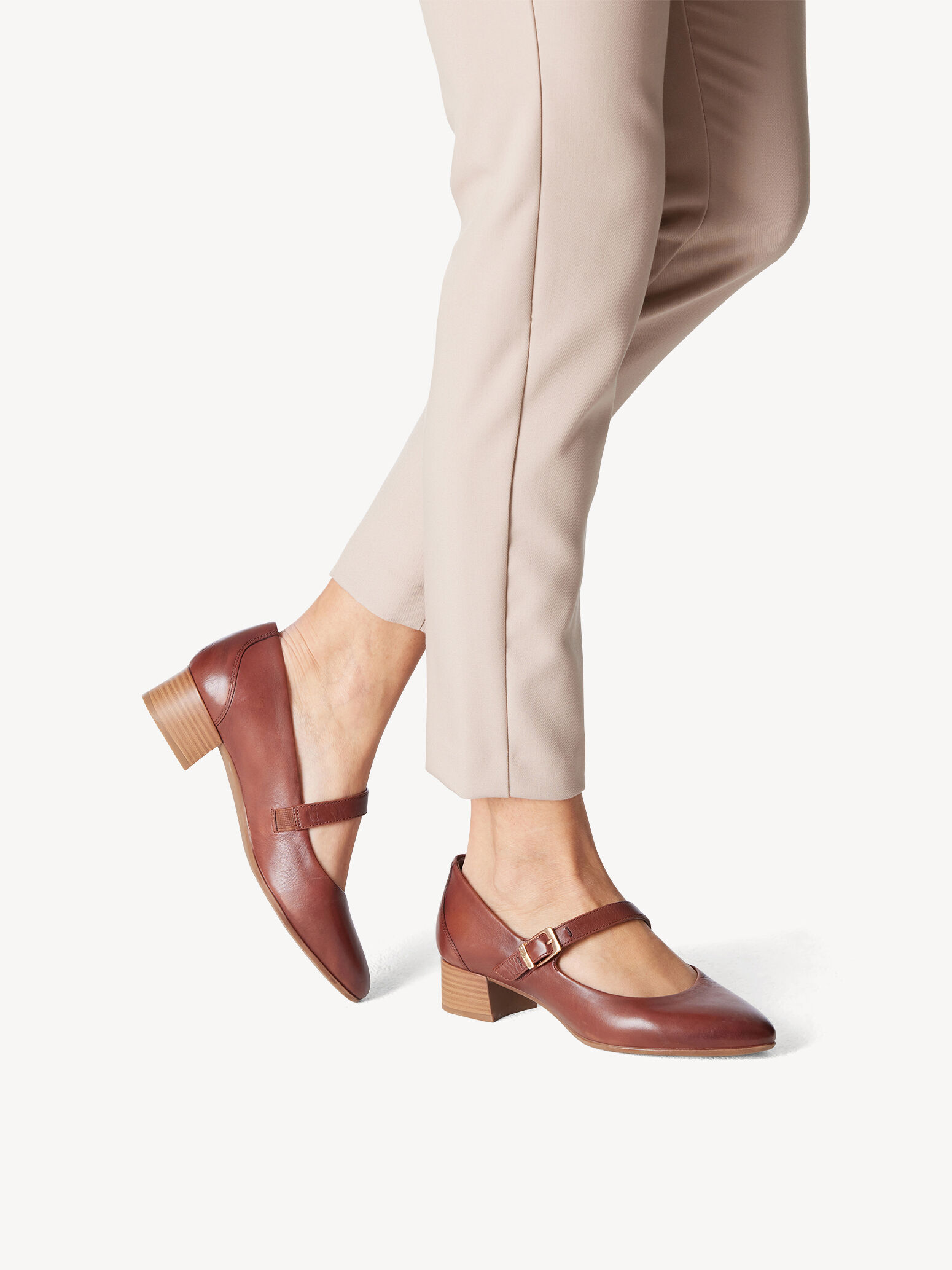 Leather Pumps - Brown