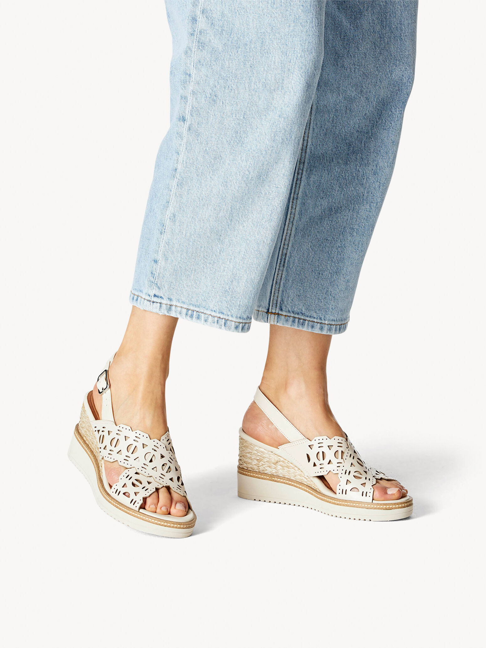 Leather Heeled Sandal - Beige