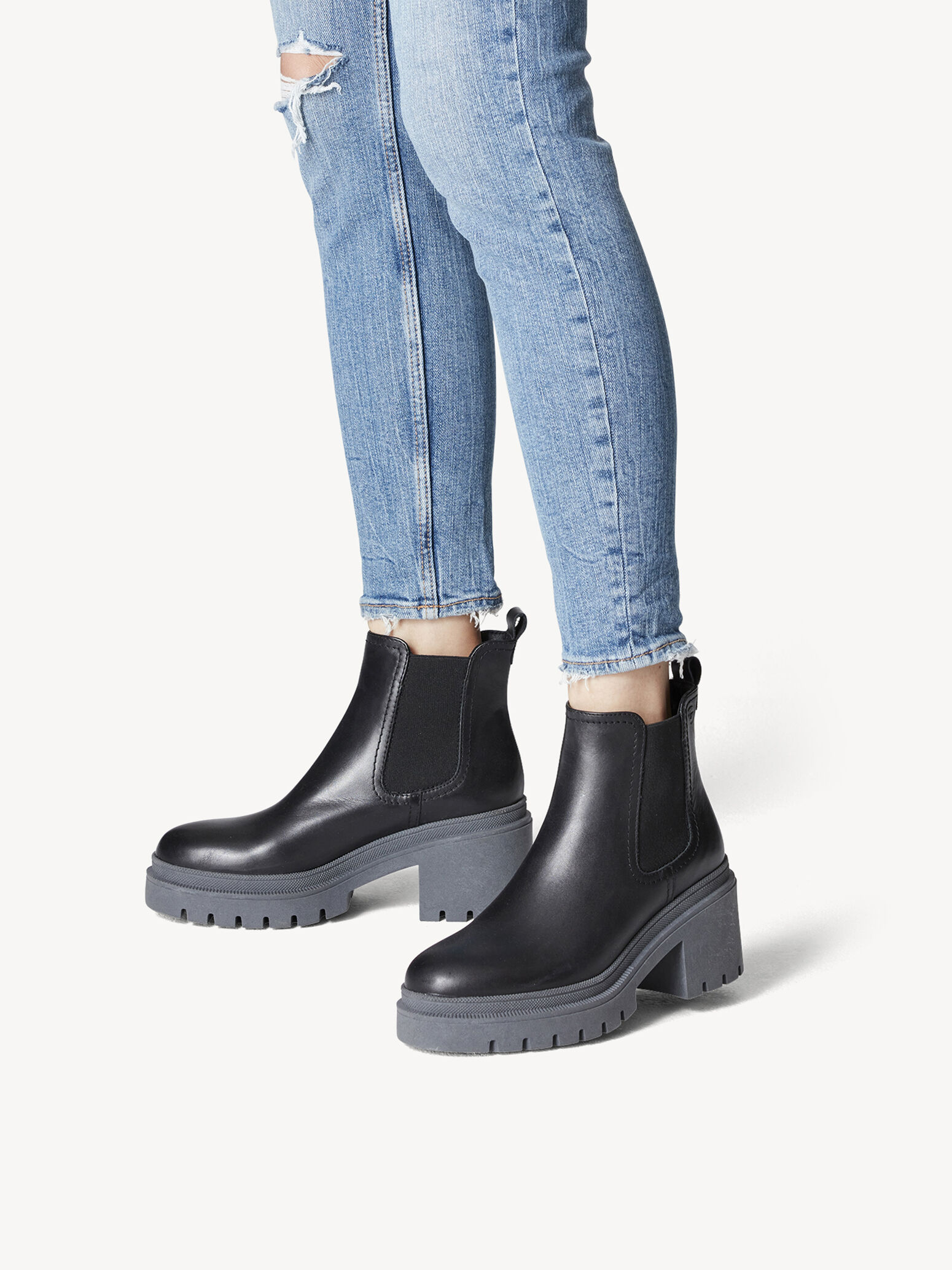 Leather Chelsea Boot - Black