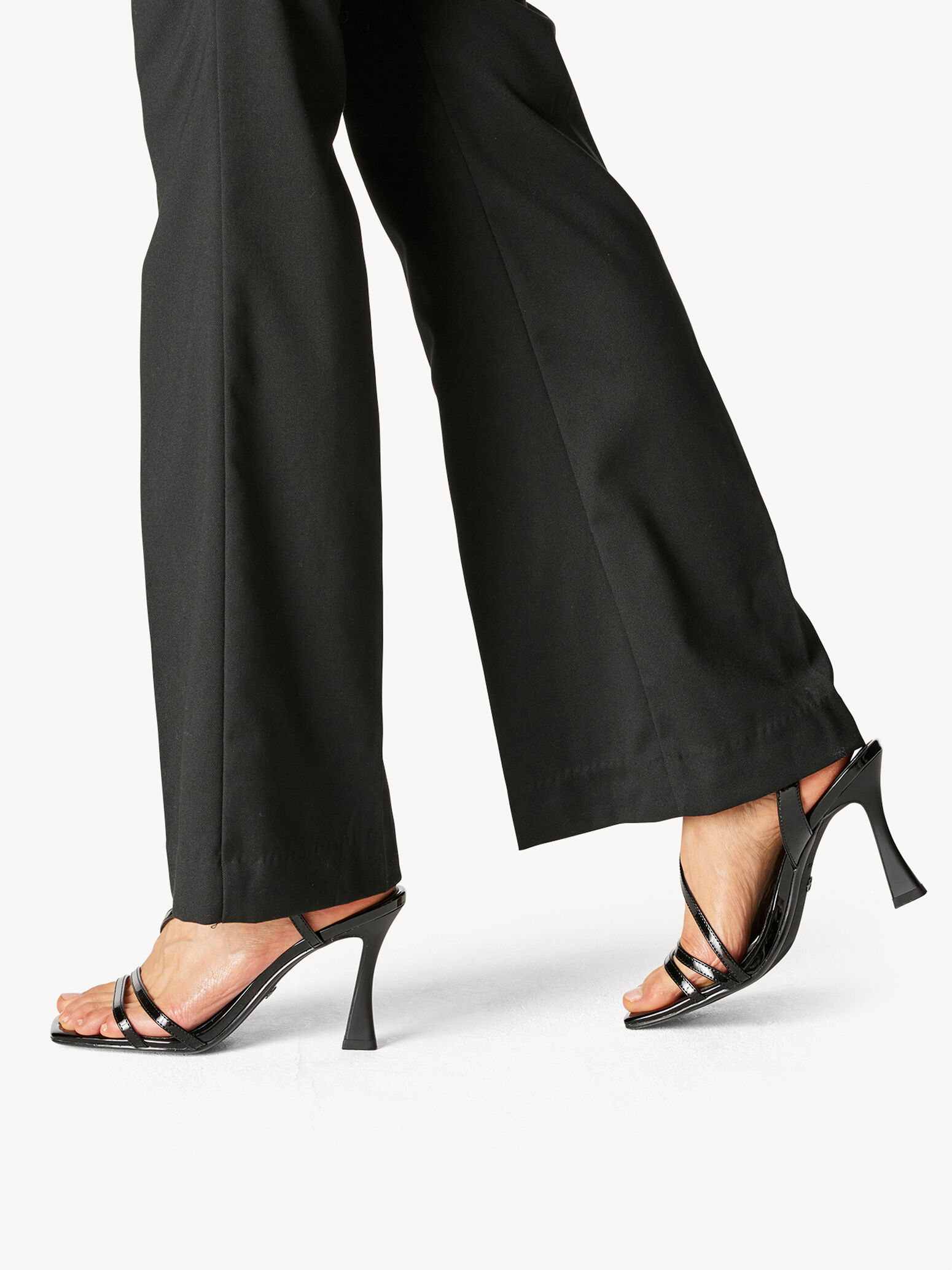 Heeled Sandal - Black