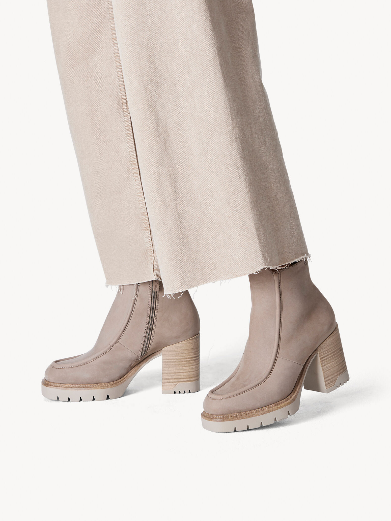Leather Bootie - Beige