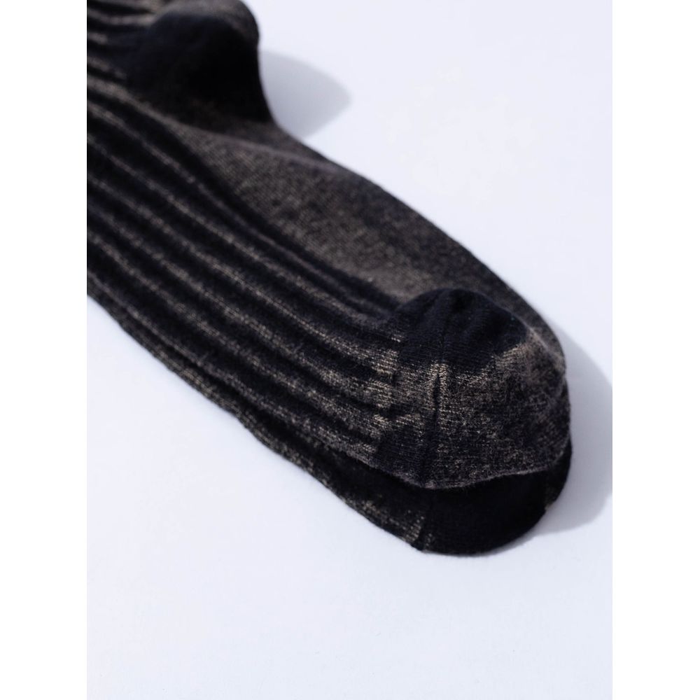 Men Ribbed Design Socks