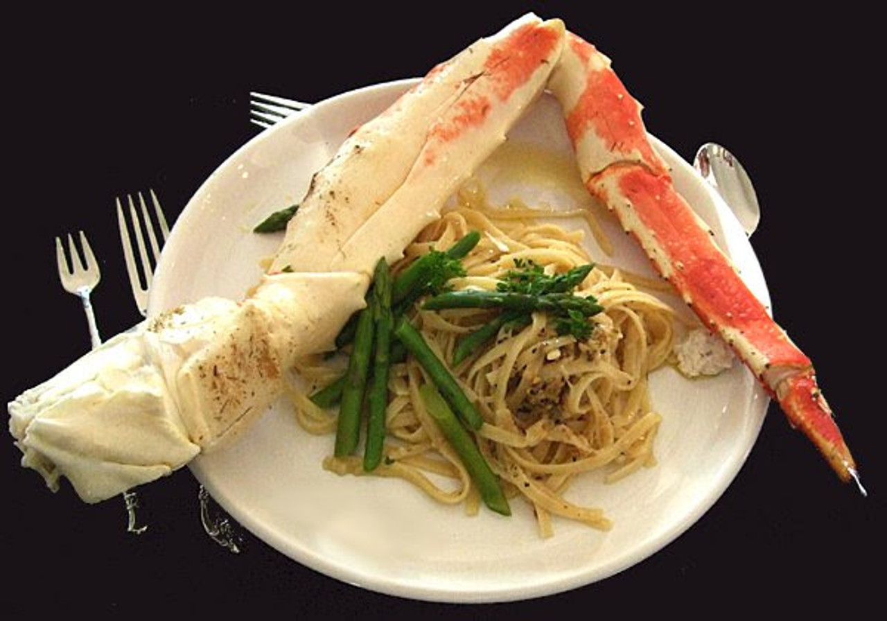 Super Colossal King Crab Legs® | 10 lbs.