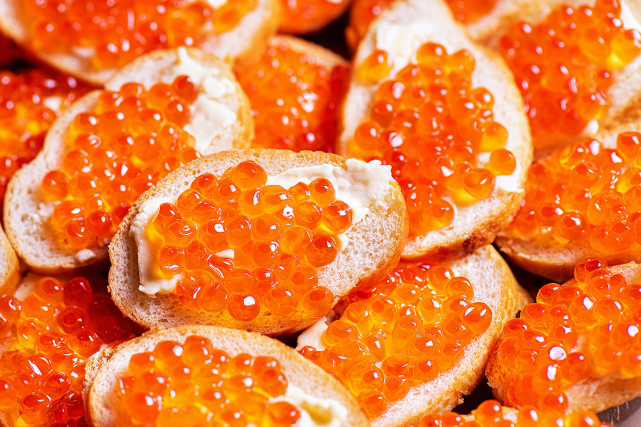 Ikura Salmon Caviar - Coho | 2.2 lb Tub 4 Pack