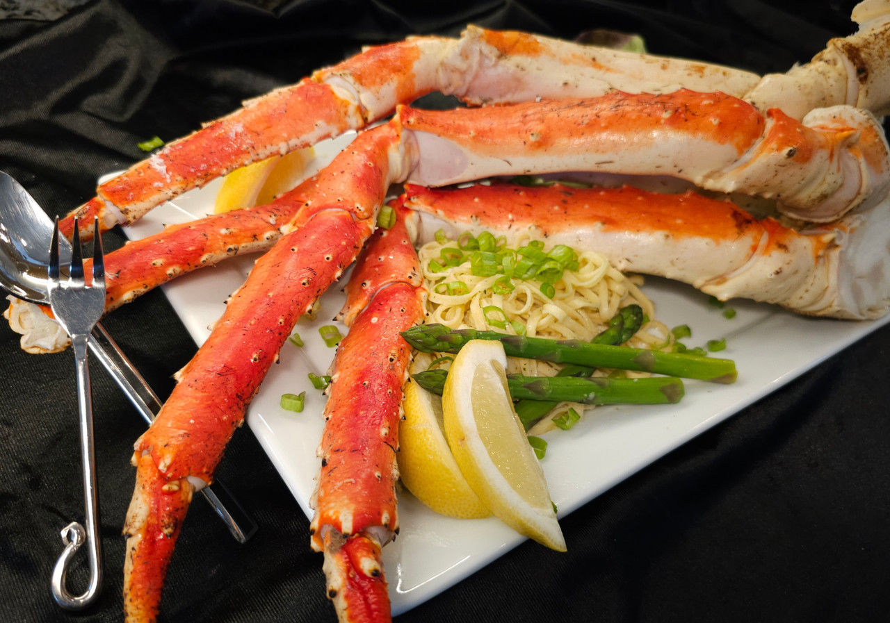 Super Colossal King Crab Legs® - 3 lbs