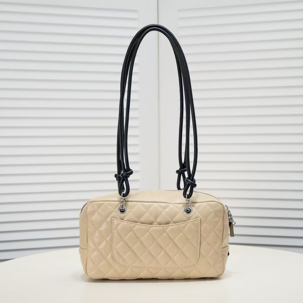Retro bowling bag