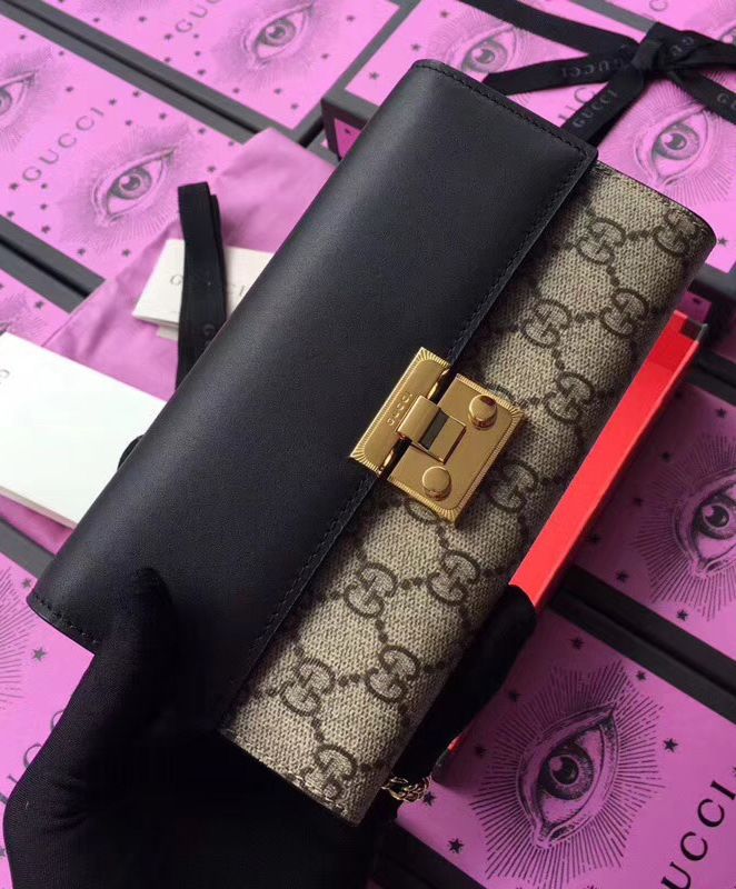 Padlock continental wallet 453506