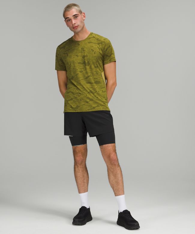 Surge Half Tight 10é?Online Only