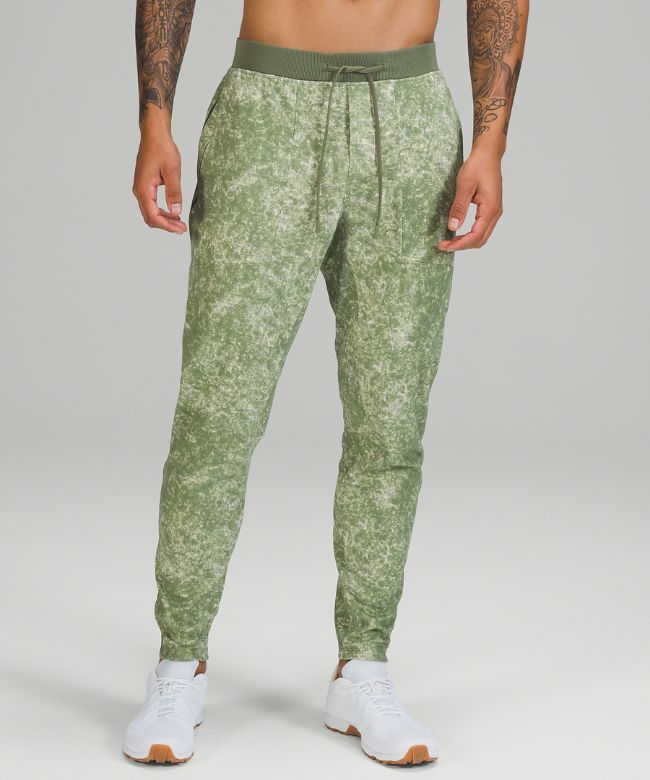 Textured Tech Pant