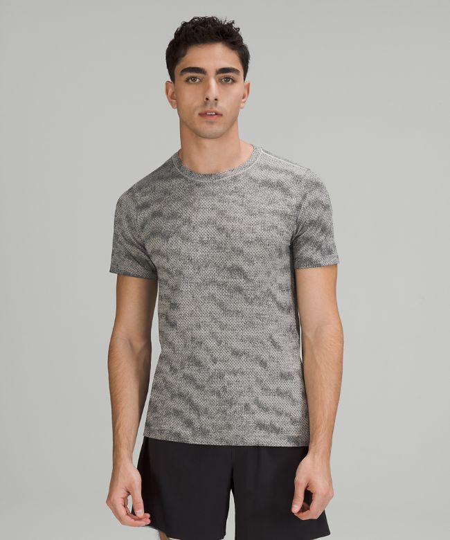 Metal Vent Breathe Short Sleeve Shirt