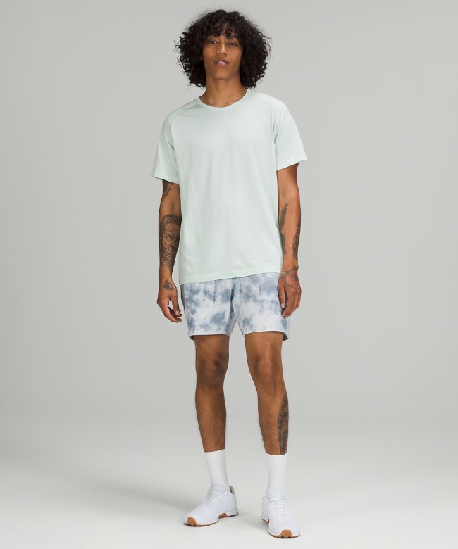 Textured Tech Short 7