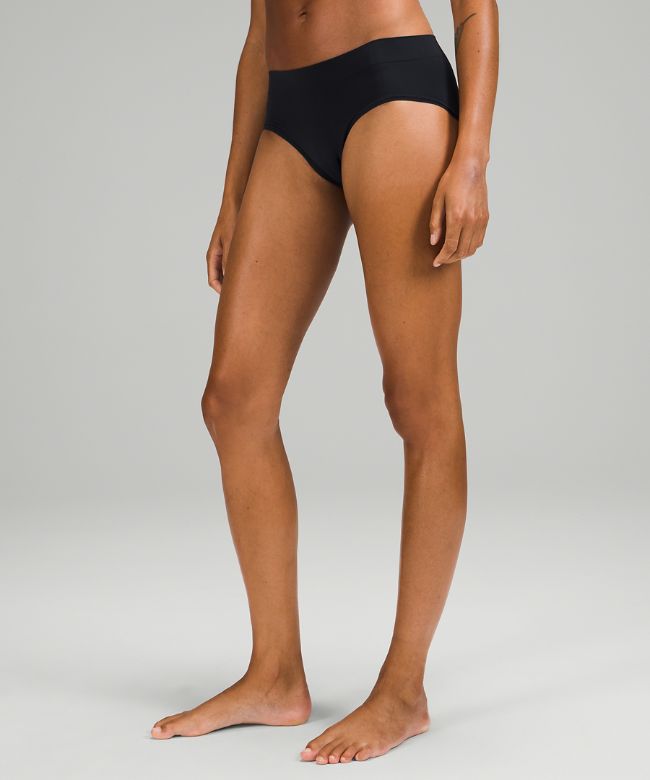 Seamless Mid-Rise Hipster 3 Pack