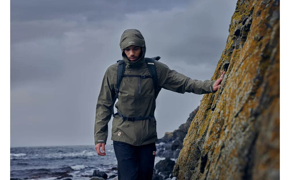 High Coast Hydratic Trail Jacket M