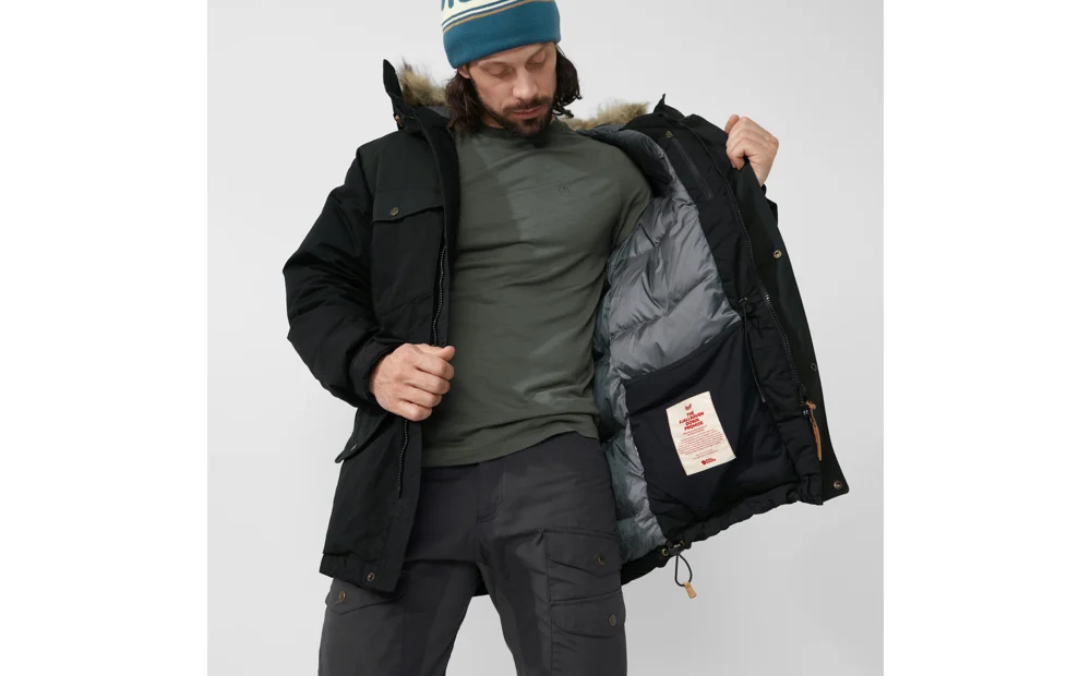 Singi Down Jacket M