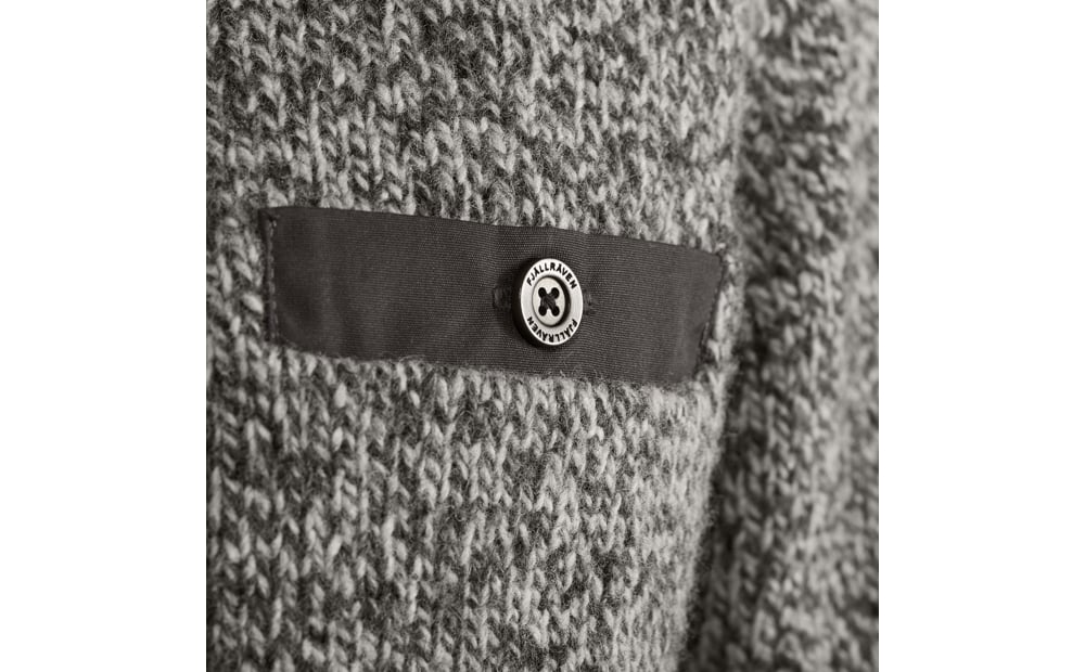 Lada Round-neck Sweater M