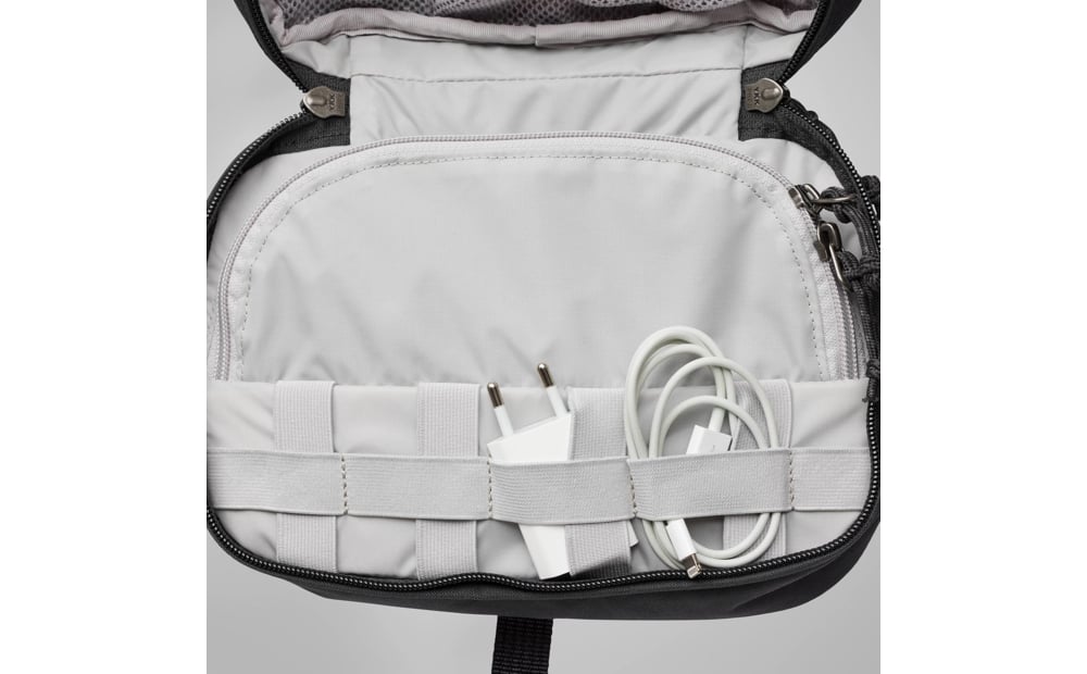 Färden Necessity Bag