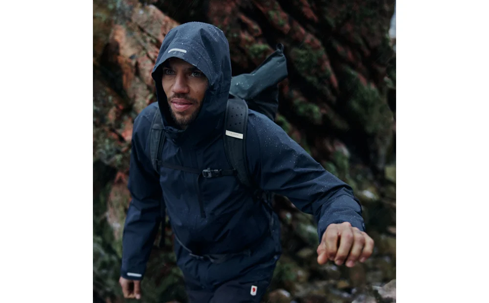 High Coast Hydratic Trail Jacket M