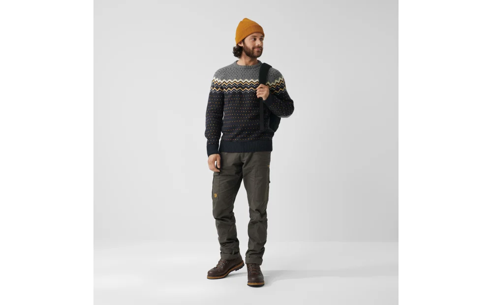 Övik Knit Sweater M