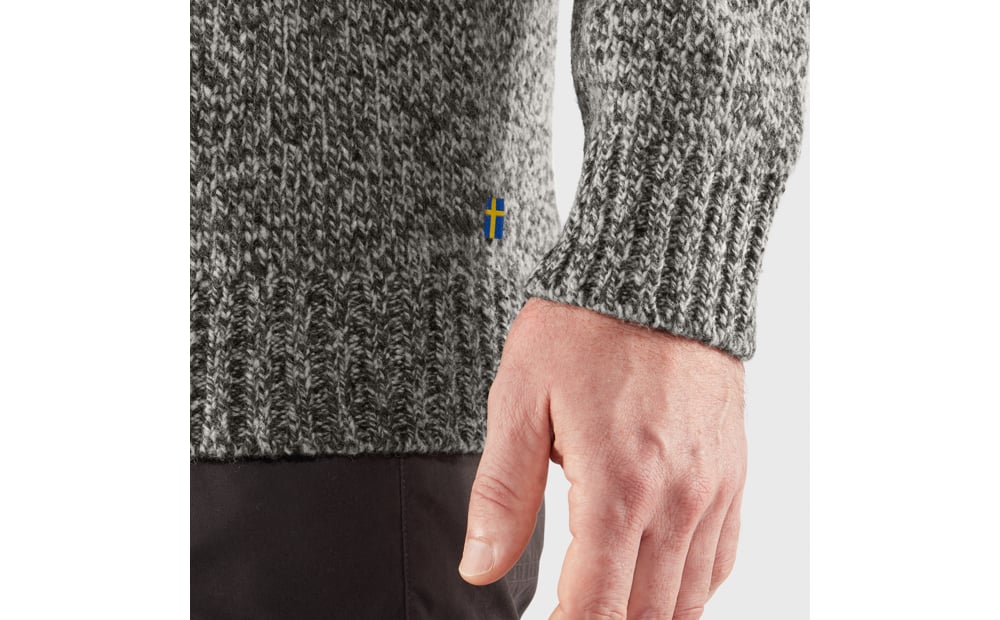 Lada Round-neck Sweater M