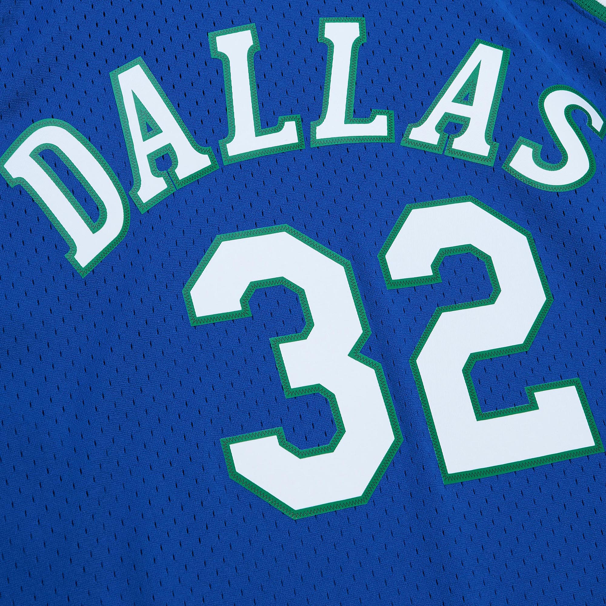 Jamal Mashburn Dallas Mavericks Mitchell & Ness 2001/02 Hardwood Classics Swingman Jersey - Royal