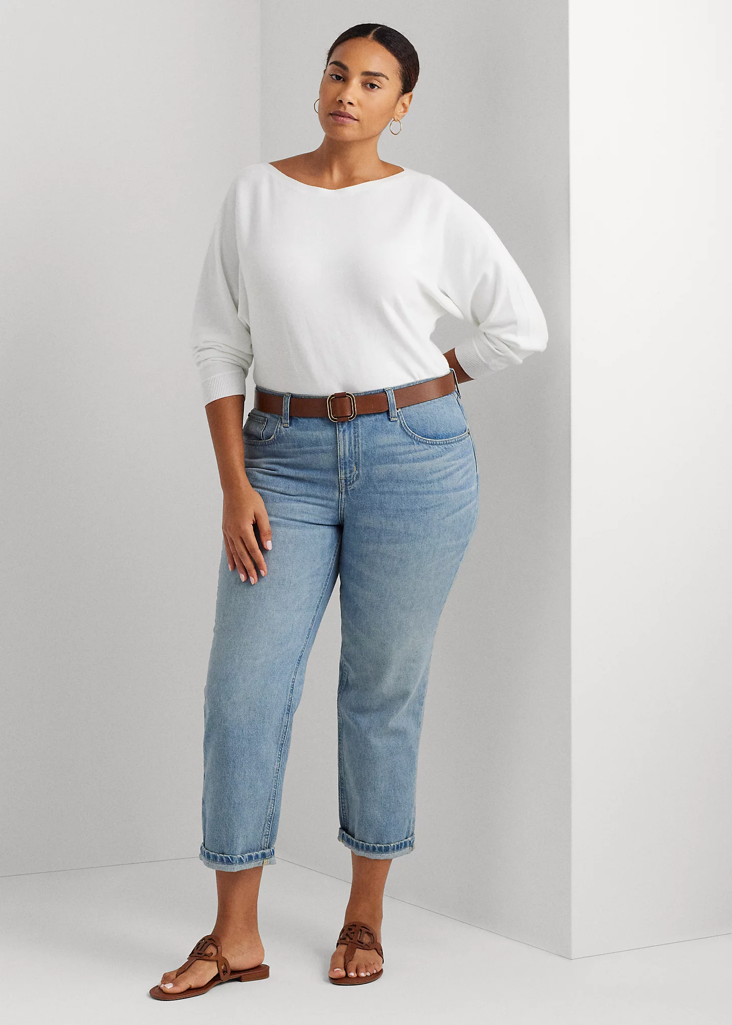 Relaxed Tapered Ankle Jean