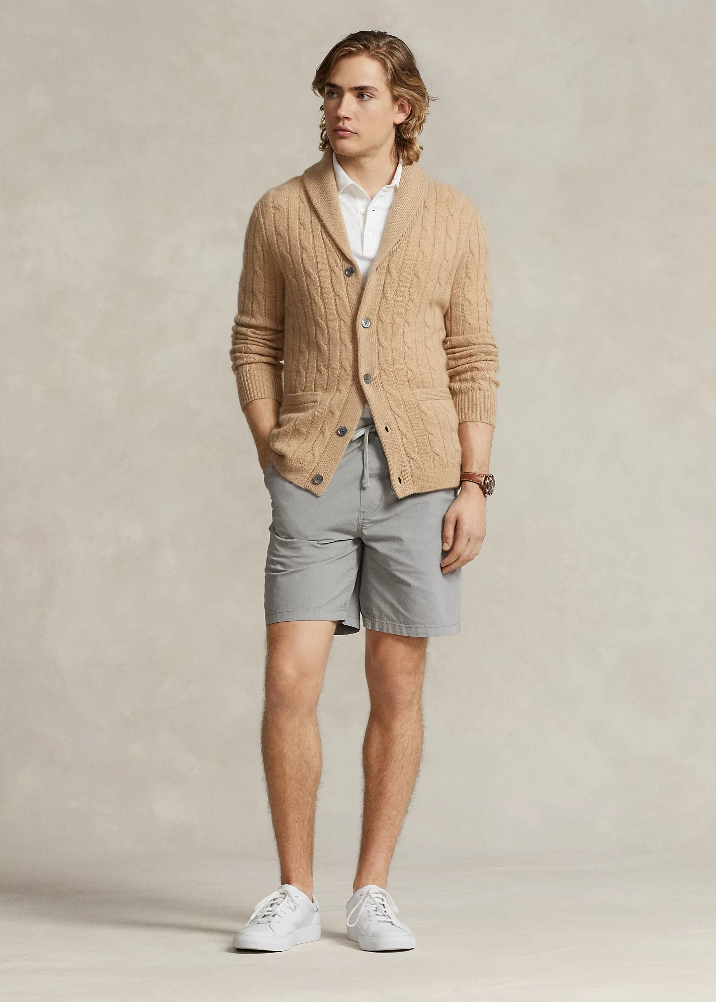 7-Inch Relaxed Fit Stretch Poplin Short