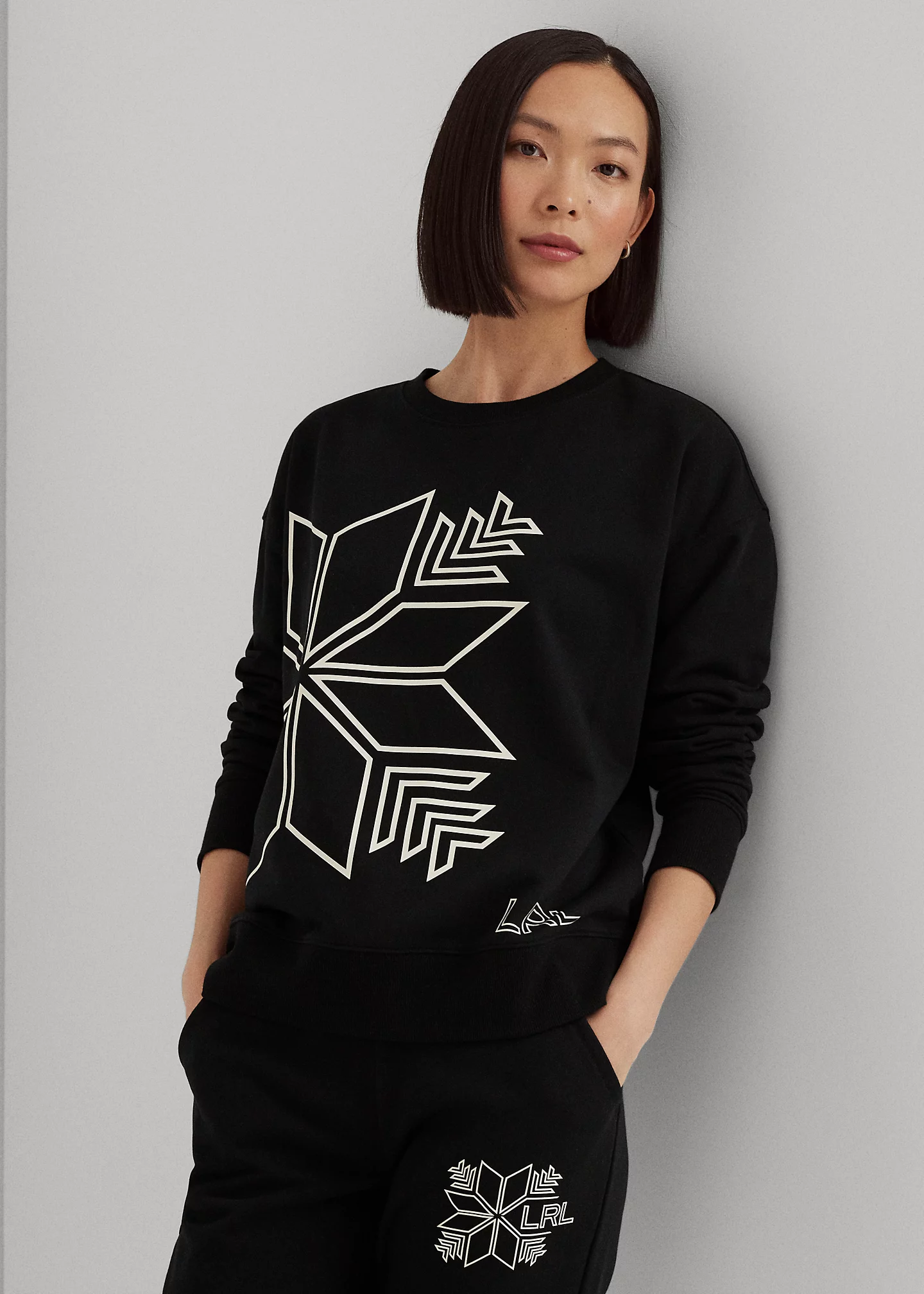 Snowflake-Graphic French Terry Pullover