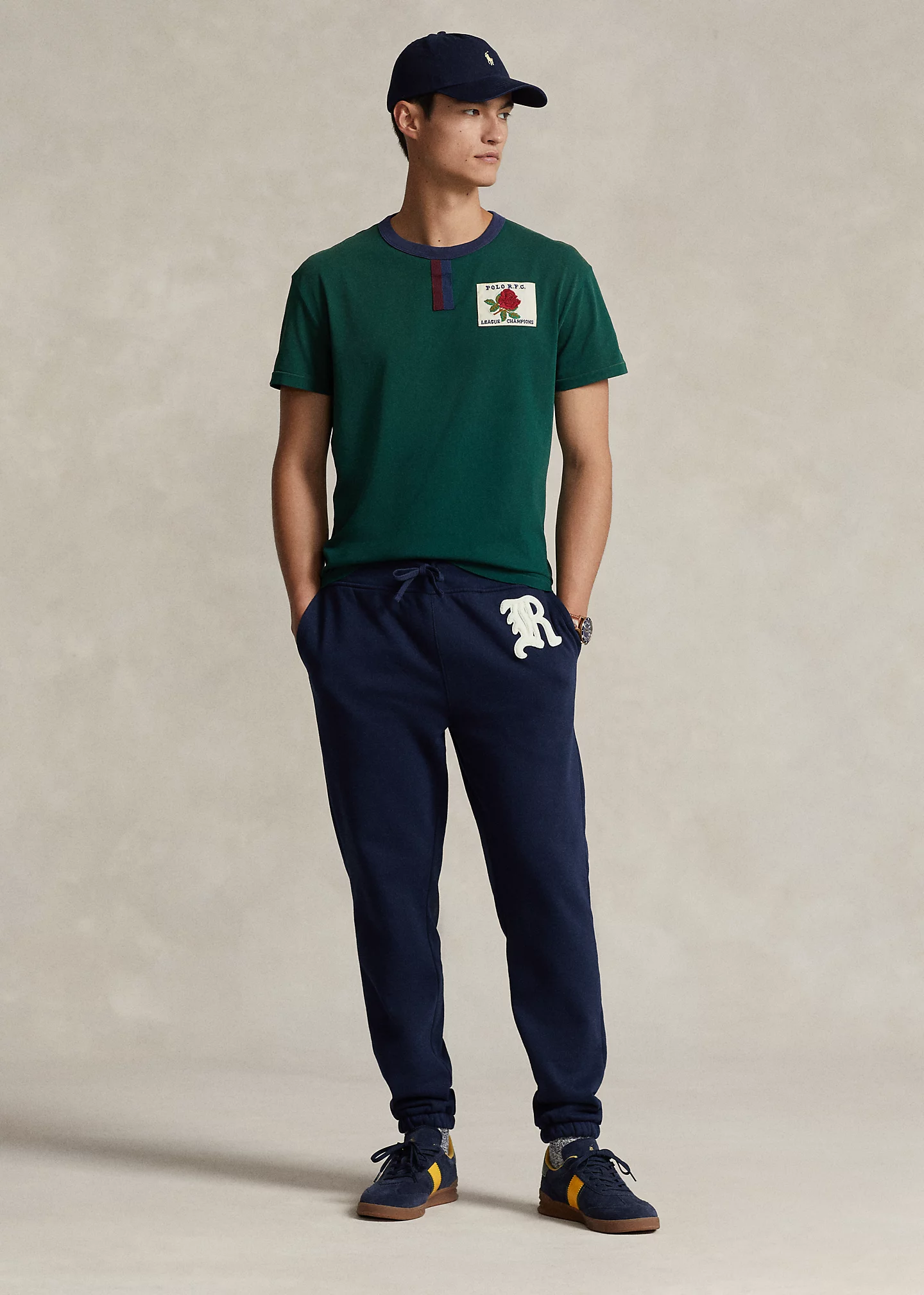 Appliquéd Fleece Jogger Pant