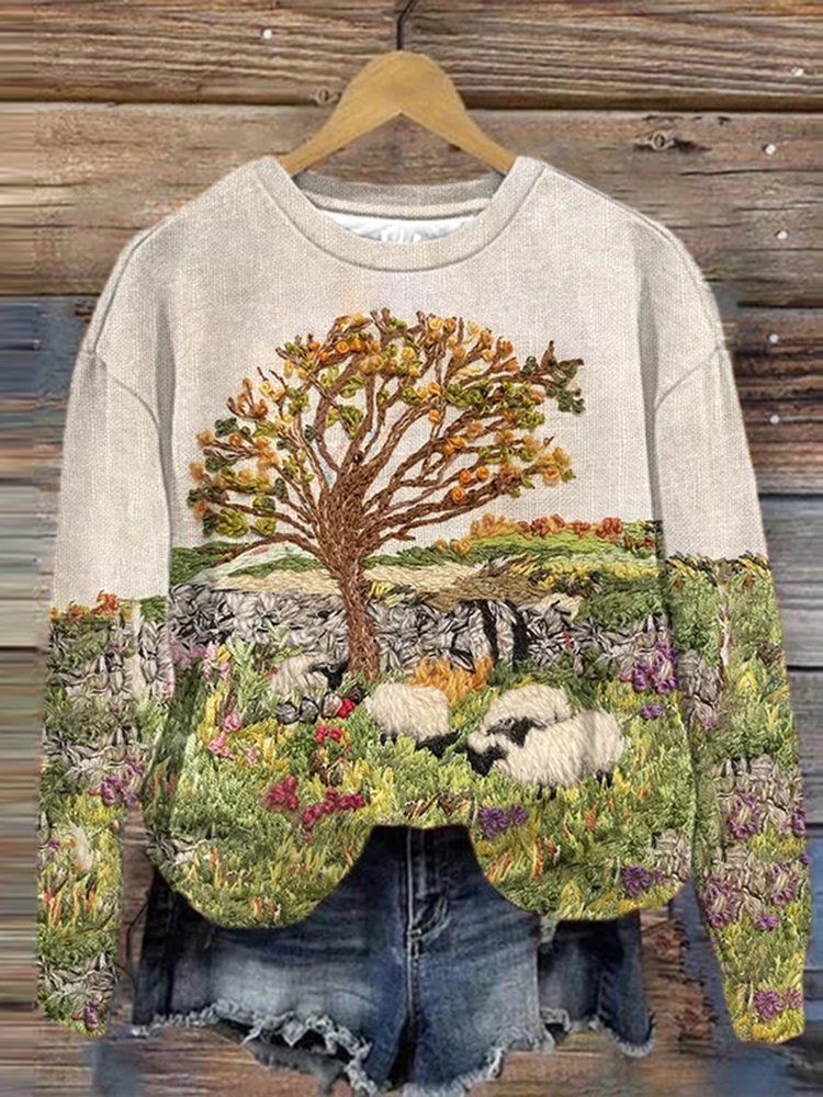 Women's Cute Sheep Print Crew Neck Long Sleeve Sweatshirt