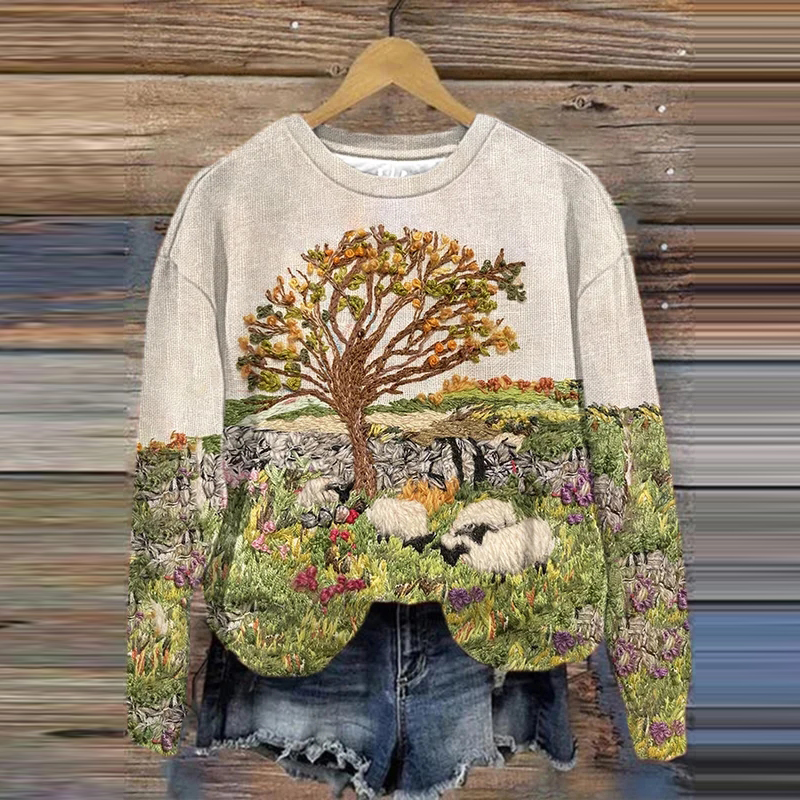 Women's Cute Sheep Print Crew Neck Long Sleeve Sweatshirt