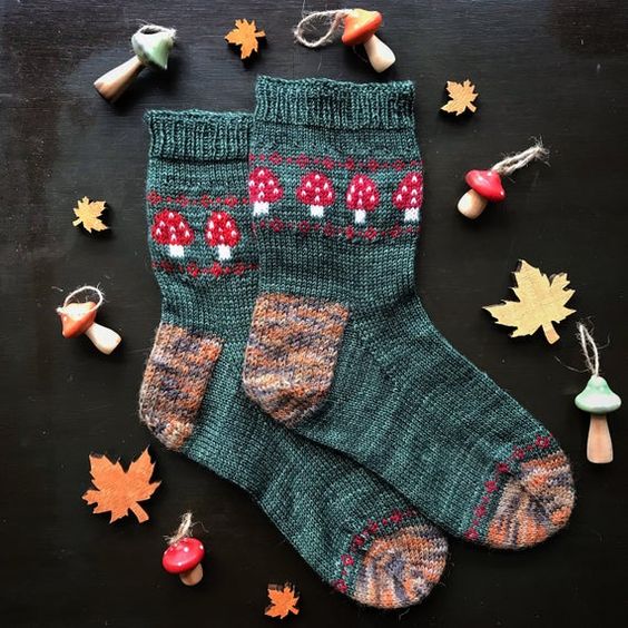 Vintage Forest Mushrooms Causal Cozy Socks