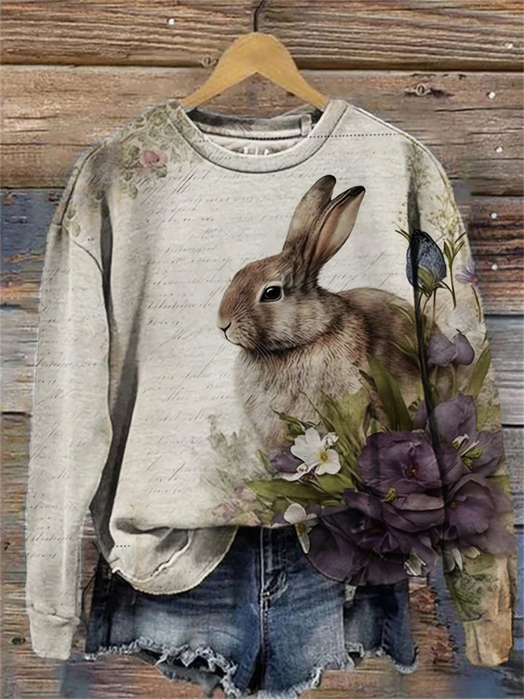 Vintage Bunny Floral Art Comfy Sweatshirt